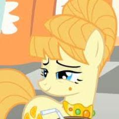Hello! I'm the Aunt of Applejack, Big Macintosh, and Apple Bloom! My husband is @mlp_uncleorange and my daughters are Orange Wafer and Babs!