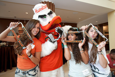 University of Miami graduates of the last decade, stay connected with UM and your fellow young alumni! Also follow @UM_alumni.