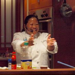 Sharing EVERYTHING food-related: culinary news, chefs, restaurants, foodie celebrities, contests, bargains & charity events, through various social media.