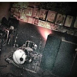 Secondary Sound is a startup music company based in Brooklyn, NY - we draw on the raw talent of the borough to create and distribute amazing music.