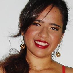 Entre o certo e o errado, eu fico com o que me faz feliz. Estudante de Agronomia e Paraense de coração.