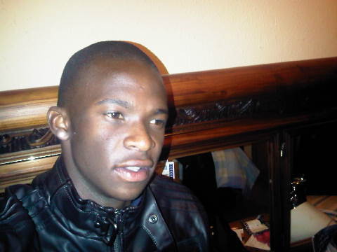 Njumba44's profile picture. Footballer, love bikes nd sports cars... Son of de living God..