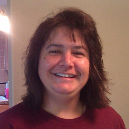 juliamomstone's profile picture. 