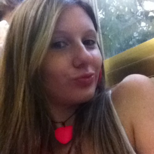 Valeria_91's profile picture. 