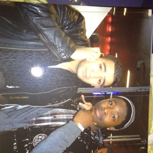 JamesFames's profile picture. Do you fancy a bum? Me neither.