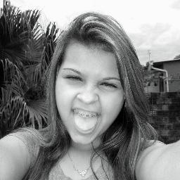 Sigo de volta'Eu':Loca',chata,birentah',sentimentah loca por chocolate',Loca por Bonde da estronda e loca por One direction'