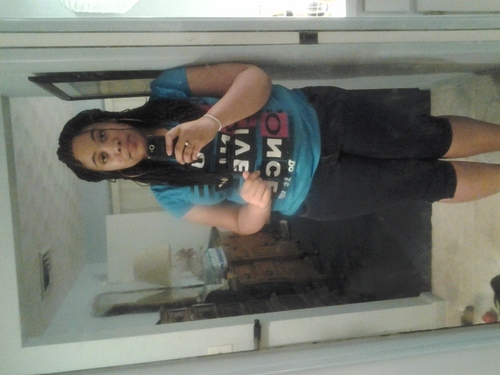 i love laughing and talking nd being loud..i hatee drama and i lovee to keeps the peace lol...#TeamTaken #TeamRedhead #TeamPisces ^__^