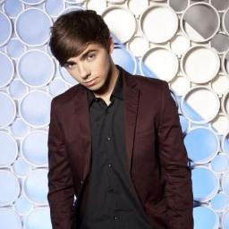 Evan Daniels {FC: Nathan Sykes} He's nice and his best friends are Emma and Aly. He likes to have fun.