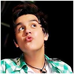 Todo mundo tem um anjo e nesse caso, o meu é o Melhor Anjo que ja existiu ∞ Luanjo ( @luansantana ) Dona do @SereiFaAteOfim e @Diva_LauraB / Porto Velho - RO