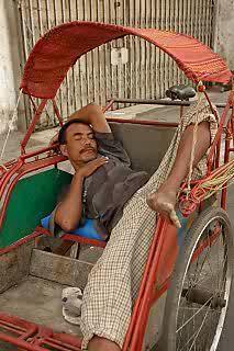 BecakMakassar_'s profile picture. Twitterku Nusantaraku! |Ini Becakku!! Tidak Suka..Turun!! |Mauki Dipolbek? Bilang! Tidak bilang? Tidak dipolbek!*Yang cantik langsung dipolbek* |Random tweet