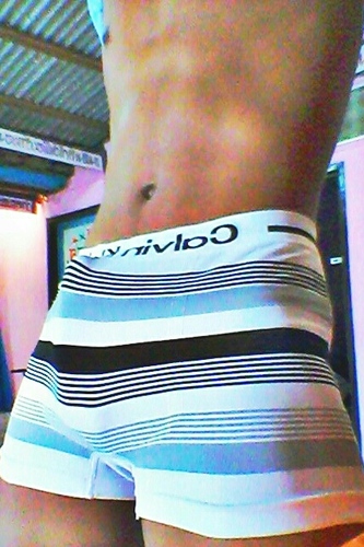 ทั้งเหงา...ทั้งเหงี่ยน เอาไงว่ะกู  ใครก้อได้ช่วยกูด้วย!!!!!!!
