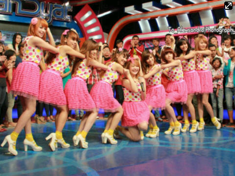 Fanspage Of @Cherrybelleindo | Support @Cherrybelleindo | ♥ Cherrybelle ♥