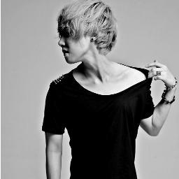ซูกัสครับ อยากรู้จักทักมาคุยกันได้เลยนะครับ .ยิ้ม