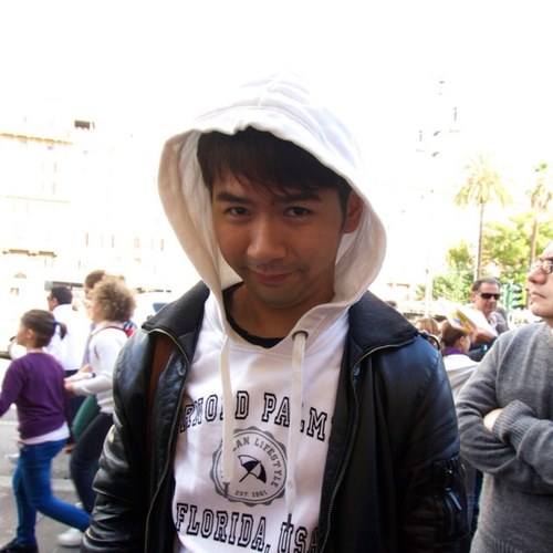 Android engineer, love Kotlin and flutter.