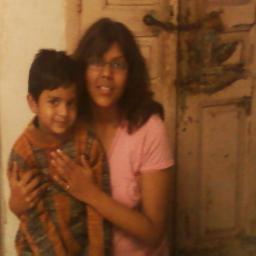 me pooja doing http://t.co/p8eDacRG from lucknow universisty