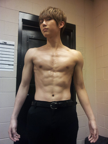 อันยองคร้าบ ผมฮยอนซึงคร้าบ