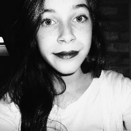 FebeLoves1D_'s profile picture. 