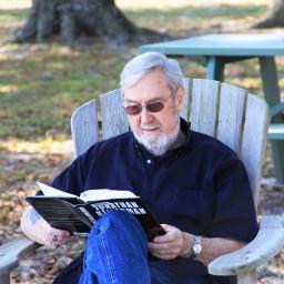 Septuagenarian survivor of the sixties/seventies music scene.
Relaxed retiree. Armchair critic. Nostalgia buff.