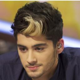 Hey Call me Dee ,I Love @Onedirection , please follow me! Especially the directioners xxx Love yah all!