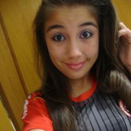 Eu sou meninα e mulher, eu sei muito bem o que quero ' Eu sorrio bonito e deixo os outros querendo sαber o segredo que me fαz feliz; XD
Eu sou Vitória Barbosa