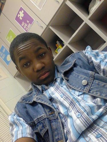 Follow me N my TWIFEY @MultiTASK_x3 I Love Her # Team LOVE