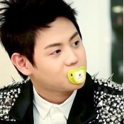 สวัสดีฮะ ผม ยังยังยอบ ยังโยซอบบี้