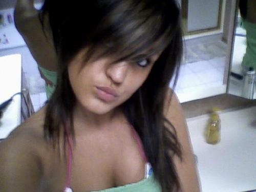 laurynbennettly's profile picture. 