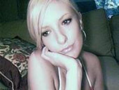 pensiveprince52's profile picture. 