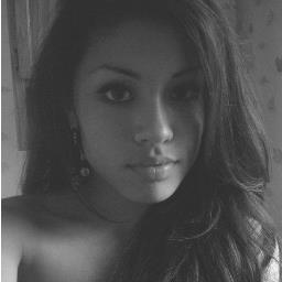 vivianralenaa's profile picture. Back in my city