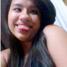 Não fique pensando em como fazer a felicidade durar. Quando ela vier, viva-a.''