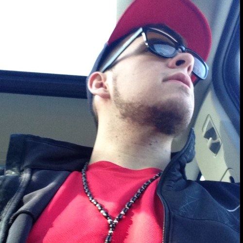 picchetti_r's profile picture. 