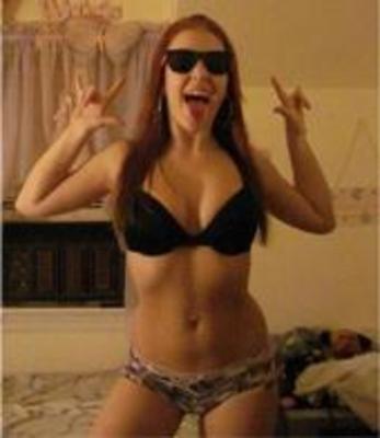 loverdarling876's profile picture. 