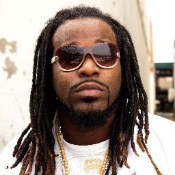 I LOVE MUSIC AND REAL PEOPLE.  I AM AN UNSIGNED ARTIST LOOKING TO BREAK MY WAY INTO THE GAME