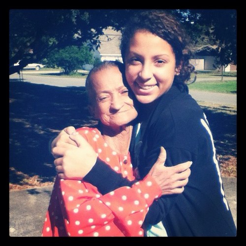 if your a heartless bitch, you wont get your heart broken. R.I.P Courtney i love you
