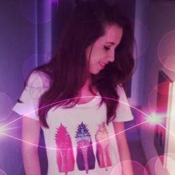Apaixonada por moda! 
Rayssa Siqueira
13 anos.
Beijooos!