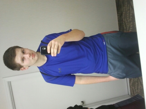 im 15 im athletic basketball is my pasion and i lovr to hangout and get to know people.:)