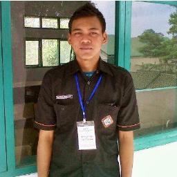 terkadan hidup iyu manis semanis cokelat tapi dalam manis ya itu kita jangan sampe terlena karna tak selamanya itu manis ada kalanya kita terpuruk