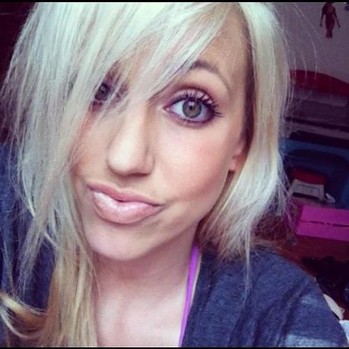 grindonmypussy's profile picture. Yes I follow Lesbians ONLY!yes I luv dirty dms!no pins!@Bucksyemma is my twify n I love her so damn much!!! #teambisexual #teamlesbian