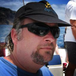 Graphic designer, web designer, world traveler and the proud creator and owner of https://t.co/GDnVOu1V31 and https://t.co/85UX3vVPdy :-)