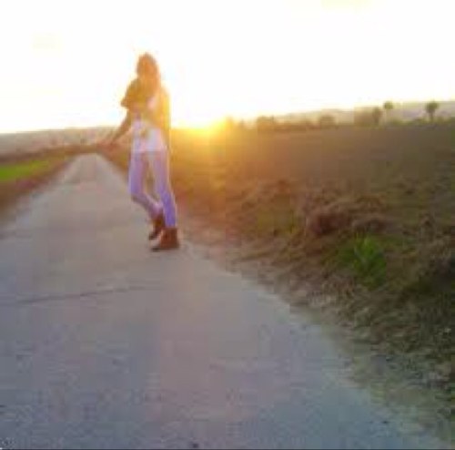 ~ 14 years old ~ Love music and singing ~ Dutch ~ ♥ Harry Styles - i follow everyone back !!!