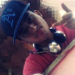 #VemPraK ;)
Felipe Rabelo
#Solteiro,
17 anos.
CHATO, ENGRAÇADO, ATRAPALHADO, TEIMOSO.  COMPLICADO, AMOROSO CIUMENTO E EXAGERADO. '~'