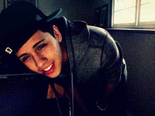 sex_coronas's profile picture. Follow my beautiful best friend @_TeamNugget