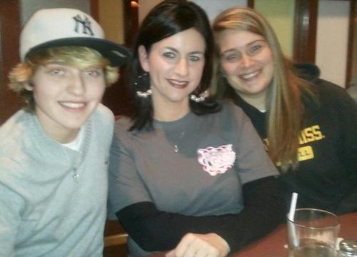 SandersTrina's profile picture. 