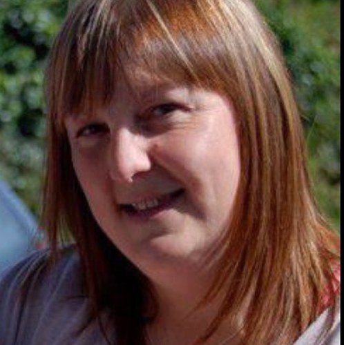 Niclovesash's profile picture. mummy to four