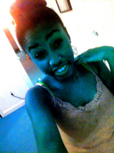 Rip Zayy & D'Mitri ♥ , follow my pooh Terria : )) & follow me @selff_MadeeSHAW ♥ ..single,Single,SINGLE,LOVE