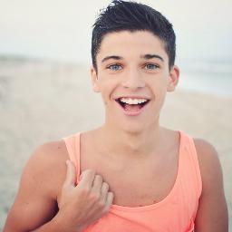 HoeImaFake's profile picture. 