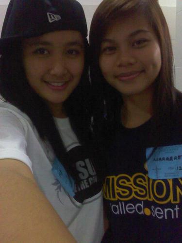 ACM for short ;)
Kenyah mix Chinese Iban ;O
LOVE 21 :D
Follow me derrr ;3