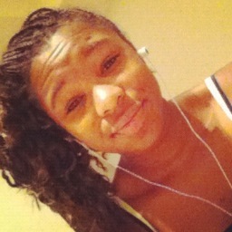 ItsAsha_Thoee's profile picture. Yes, i am takenn andd thats all you need to know at this moment but , Follow Me ? I'll follow you right backk :)  
#Trackk&BasketballAllDayy !