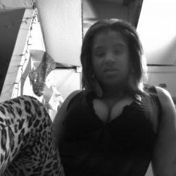 #Hard Worker #Fulltime Mom #Paperchaser$$$ #Independent #Mixed Breed #Thick #Gemini Fwm