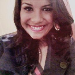 Minha força vem de um Deus que faz milagres ....8)